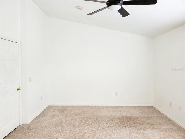 Building Photo - 1513 Deer Tree Ln