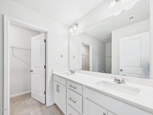 Building Photo - 2709 Chert Ln