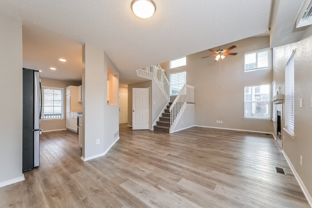 Building Photo - 16379 Bluebell Pl