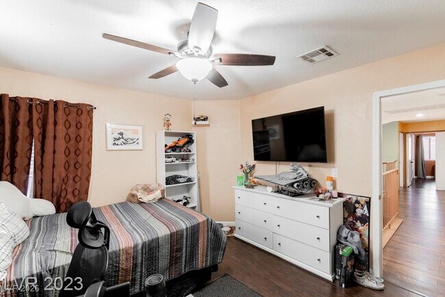 Building Photo - 1216 Olvera Way