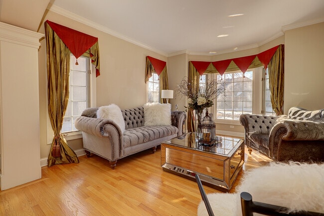 Building Photo - 26025 Whispering Woods Cir