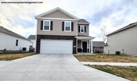 Building Photo - Spacious 4-Bed Single Family-Luxury Living...
