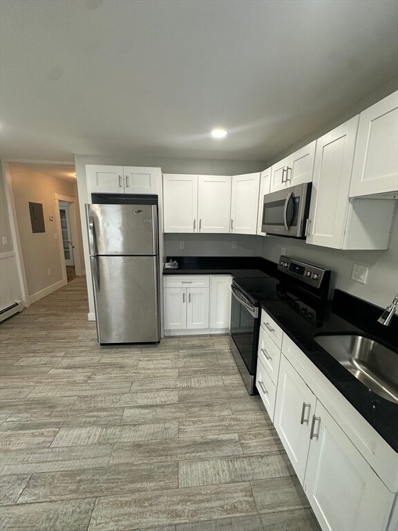 Building Photo - 30 Clement Ave