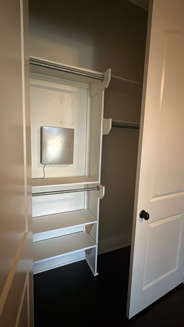 Building Photo - Rental Property in Twelve Oaks