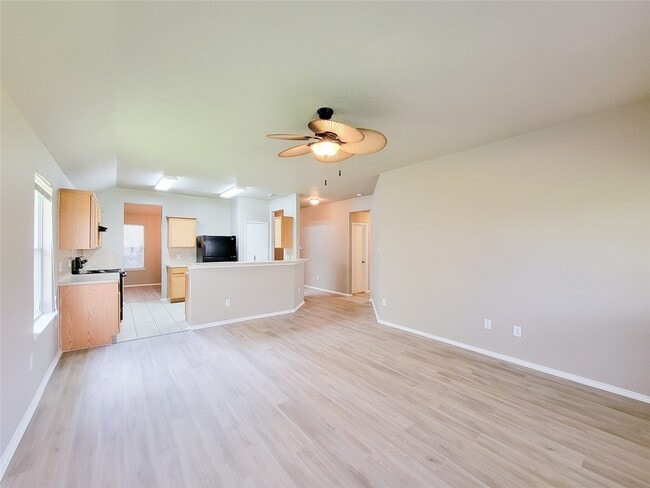 Building Photo - 2731 Trinity Glen Ln