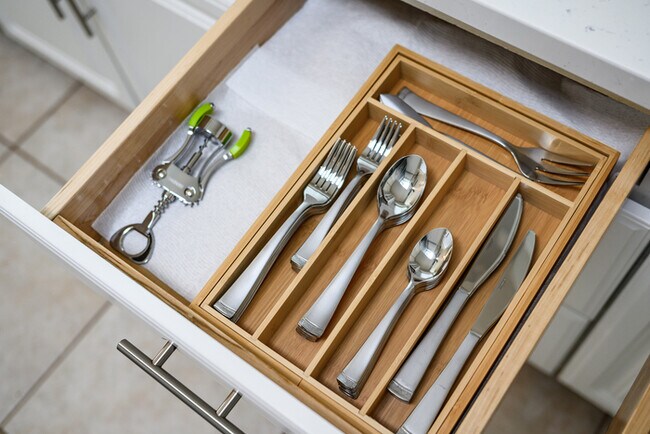 Building Photo - 11141 Limetree Dr