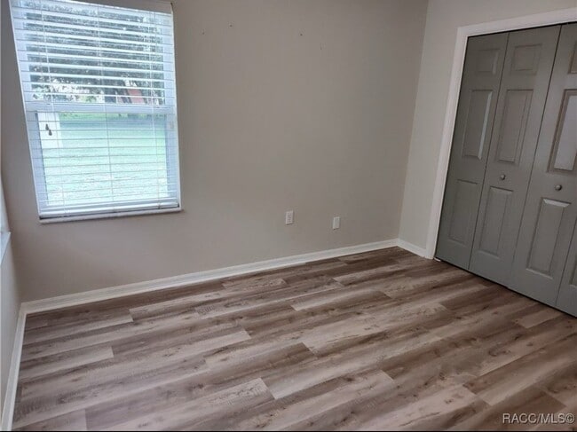 Building Photo - 2905 W Beamwood Dr
