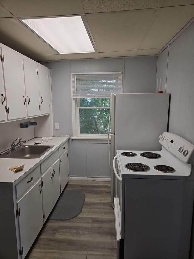 Primary Photo - 34 N Baltimore Ave