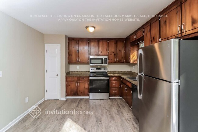 Building Photo - 2298 Chestnut Log Loop