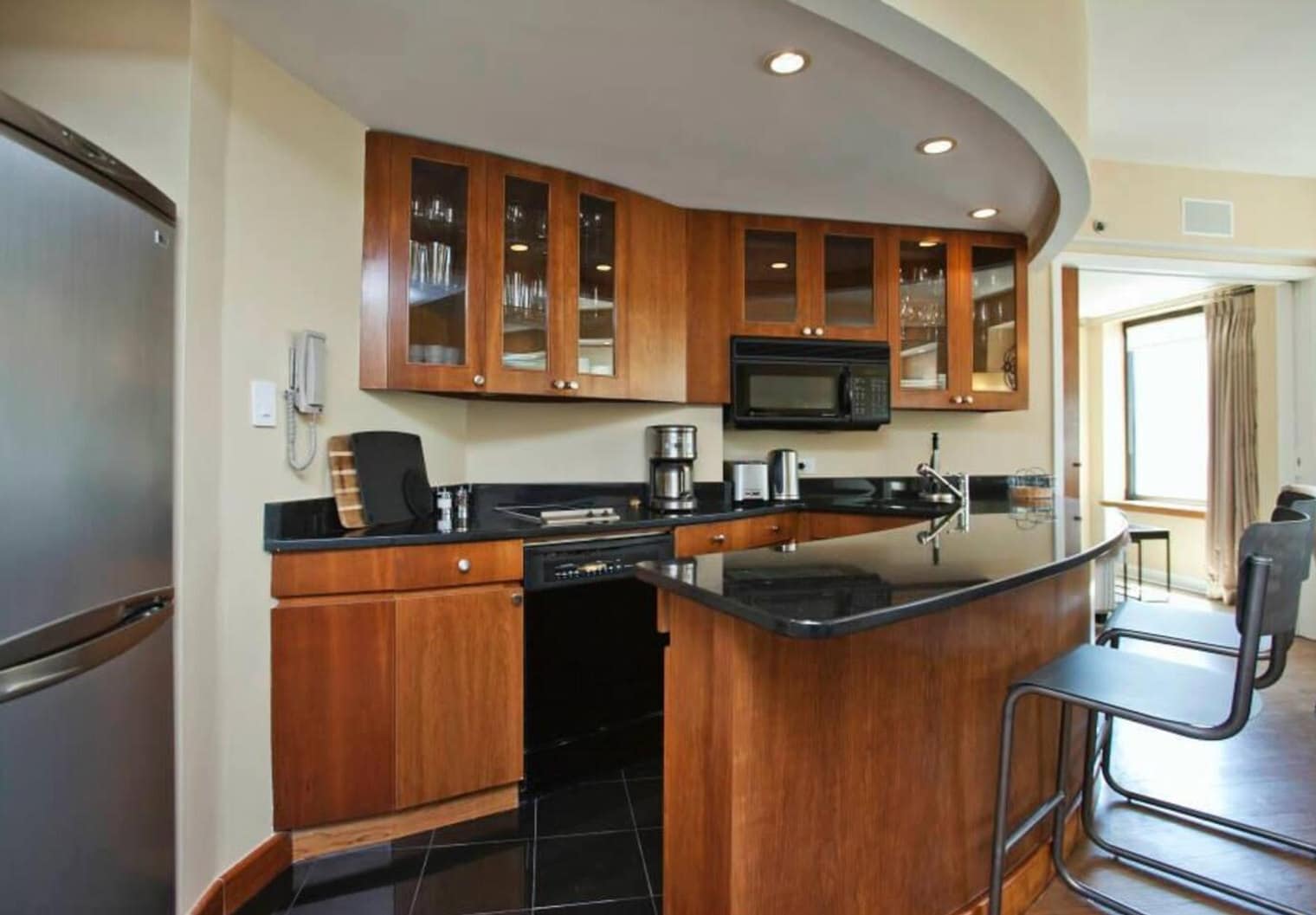 Building Photo - 117 W 58th St