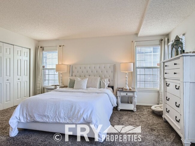 Building Photo - Beautiful Home Near Standley Lake