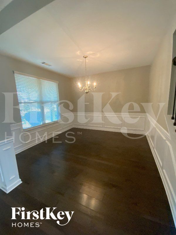 Building Photo - 1251 Heartwood Ave