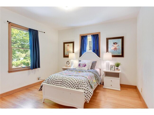 Building Photo - 4509 Laguna Dr