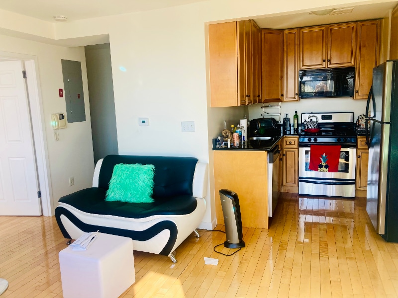 Building Photo - 93 Wyckoff Ave