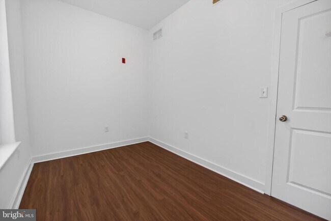 Building Photo - 6028 Market St