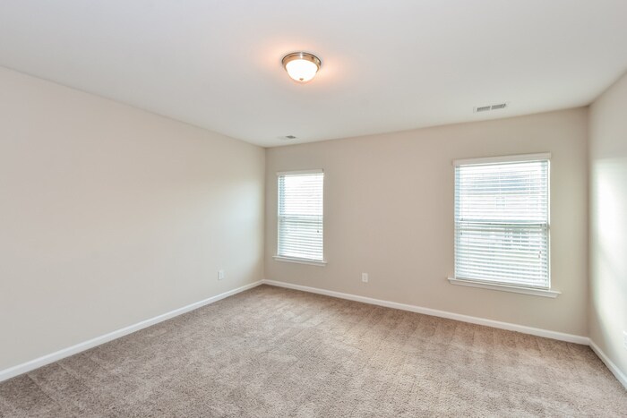 Building Photo - 316 Beacon Field Rd