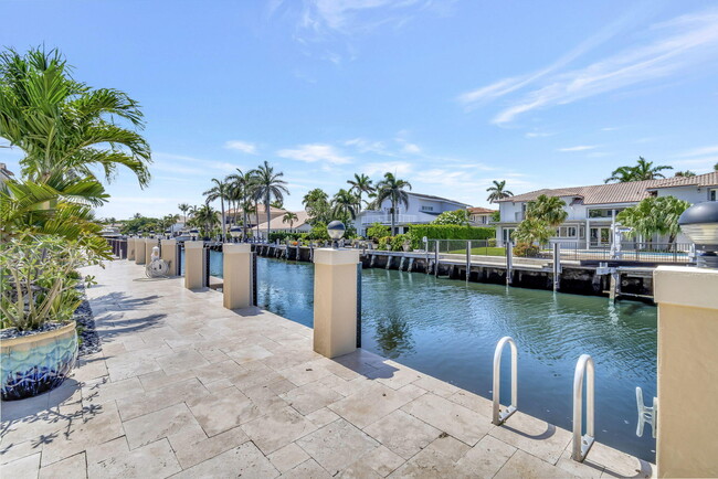 Building Photo - 953 Banyan Dr
