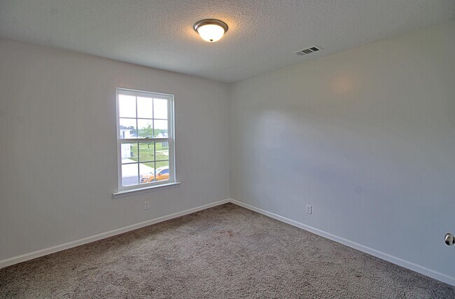 Building Photo - 29 Quarter Horse Run