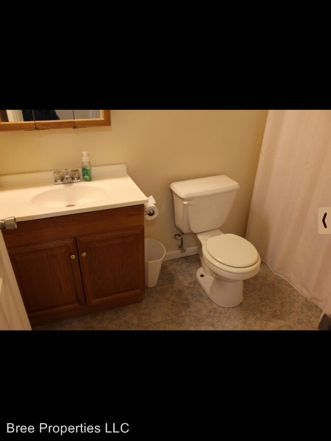 Building Photo - 208 Mill Creek Rd