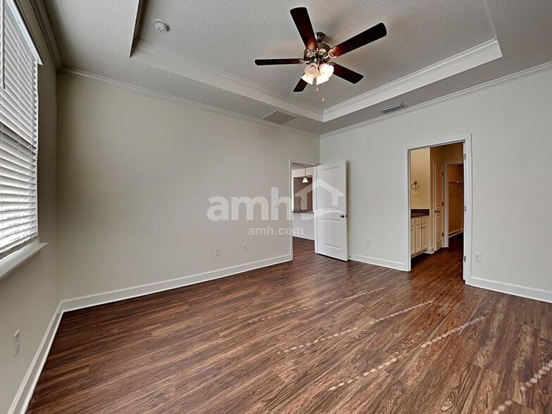 Building Photo - 11476 Fox Hollow Ct