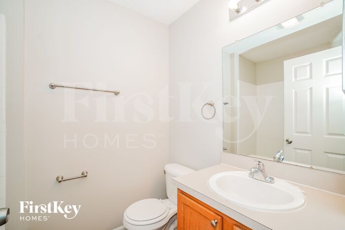 Building Photo - 4032 Summerstone Dr