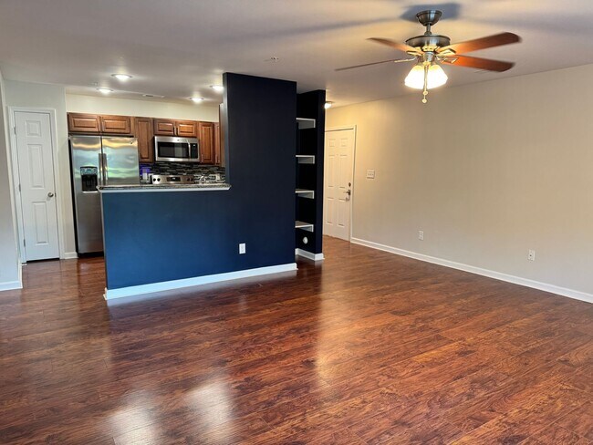 Building Photo - Beautiful, Conveninetly located First Floor Condo