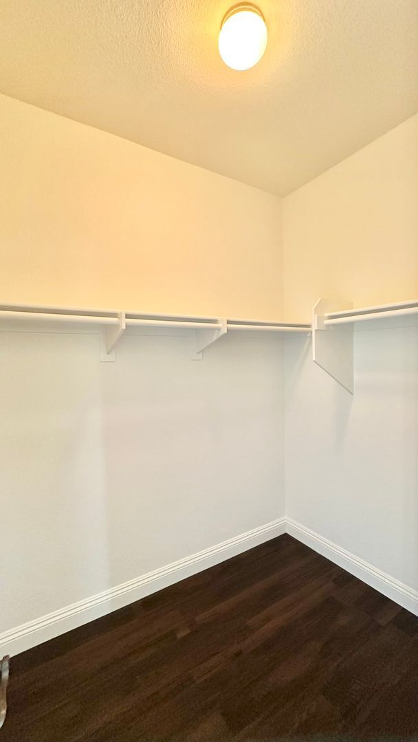 Building Photo - Stunning Two-Story Estate Home in the Gated and Lovely Champagne Crest Community of Fallbrook!