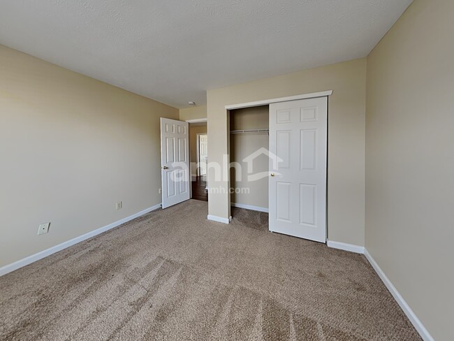 Building Photo - 6695 W Odessa Way