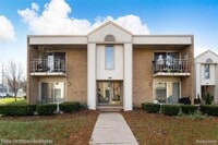 Building Photo - 1671 Cass Lake Rd