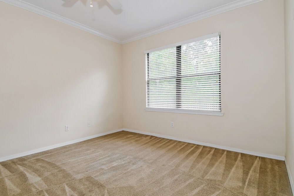 Building Photo - 703 Red Cedar Ct