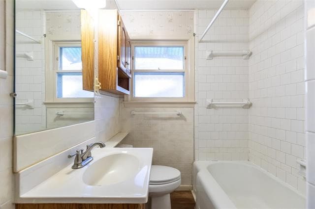 Building Photo - 3249 S 13th St