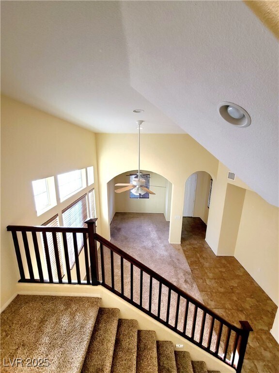 Building Photo - 6628 Chinatown St