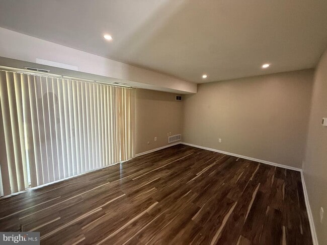 Building Photo - 1151 Golden Pond Ct