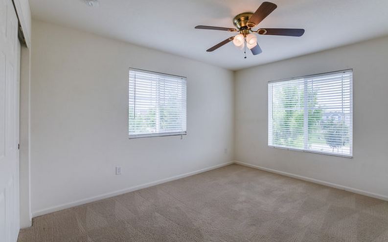 Building Photo - 4115 Ravenna Pl