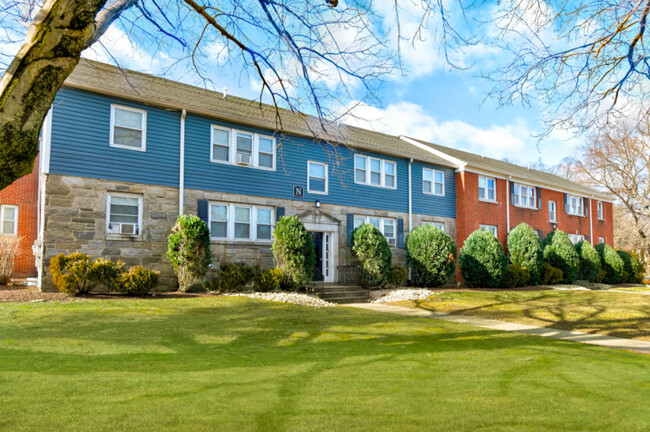 Building Photo - Haddon Crossing Apartment Homes