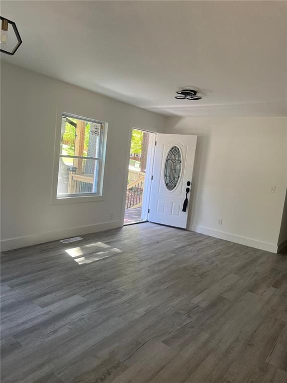 Building Photo - 2545 Plantation Dr