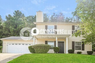 Building Photo - 4 Bedroom Pet-Friendly Home in Covington, GA with Main Street Renewal