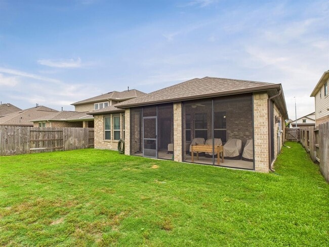 Building Photo - 3830 Fleetwood Falls Ln