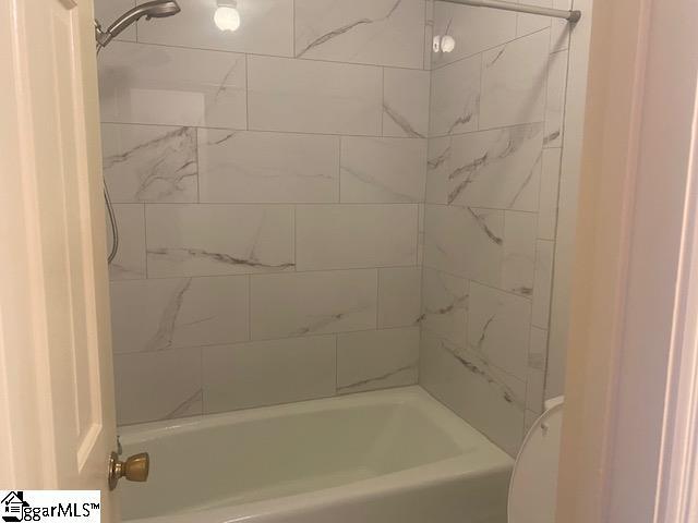 Building Photo - 803 Edwards Rd