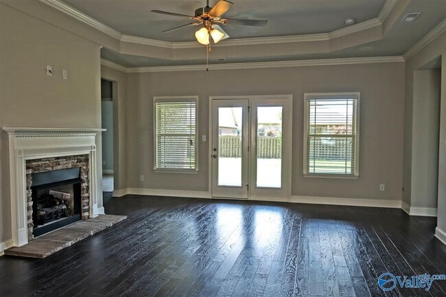 Building Photo - 409 Bay Tree Ln SW