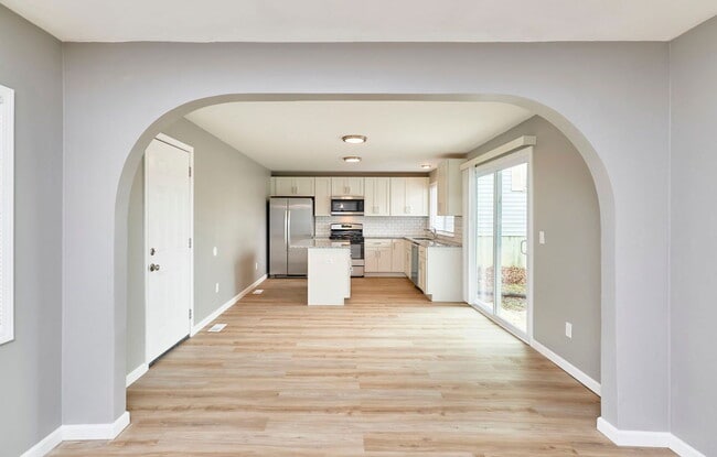 Building Photo - 7006 Shelton Ct