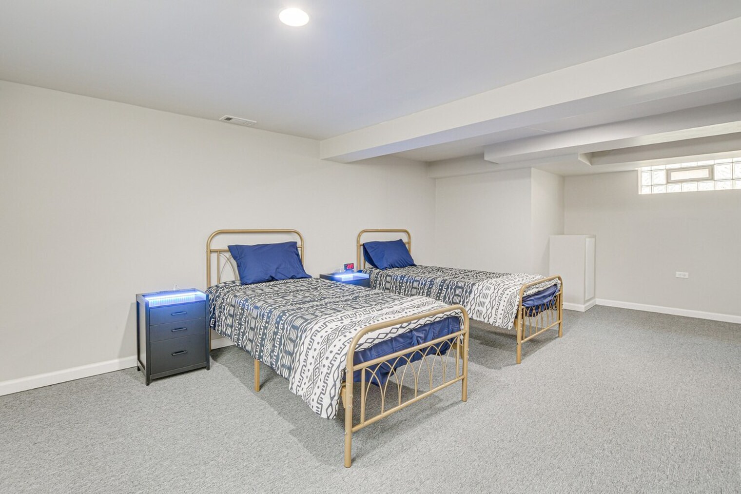 Building Photo - 12827 S Morgan St