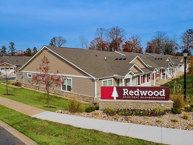 Building Photo - Redwood Troutman