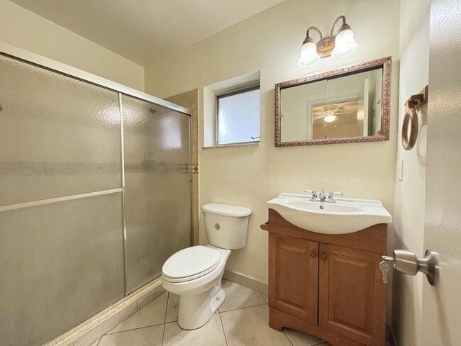 Building Photo - 1900 Palmland Dr