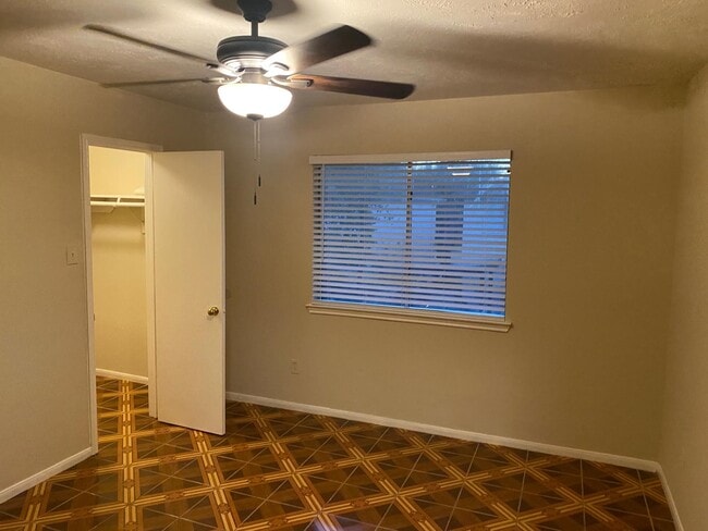 Building Photo - 4026 Clayton Bend Ct