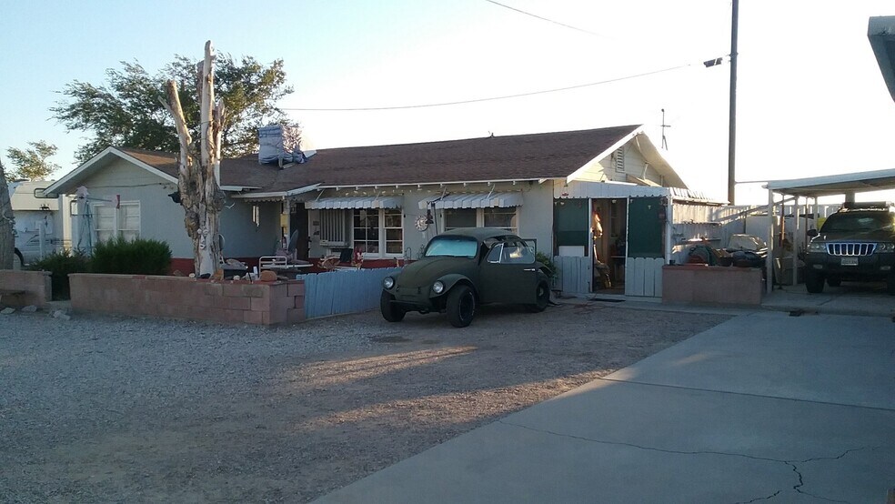 Building Photo - 17669 Frontage Rd