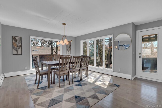 Building Photo - 45 Culross Dr