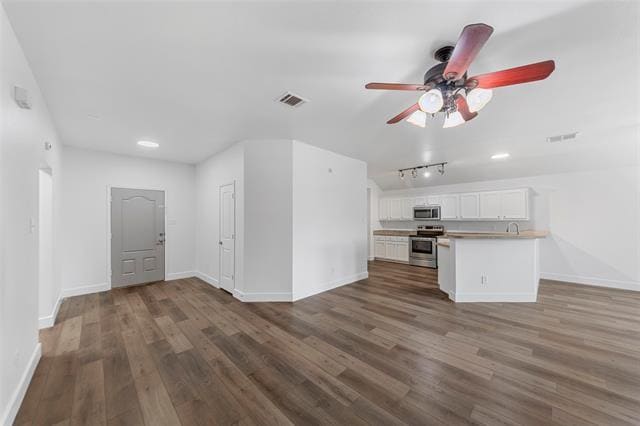 Building Photo - 917 Orchid Blvd