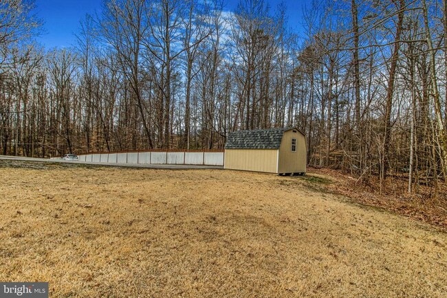 Building Photo - 8009 Poplar Hill Dr