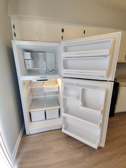 Building Photo - 29 Fonda Dr